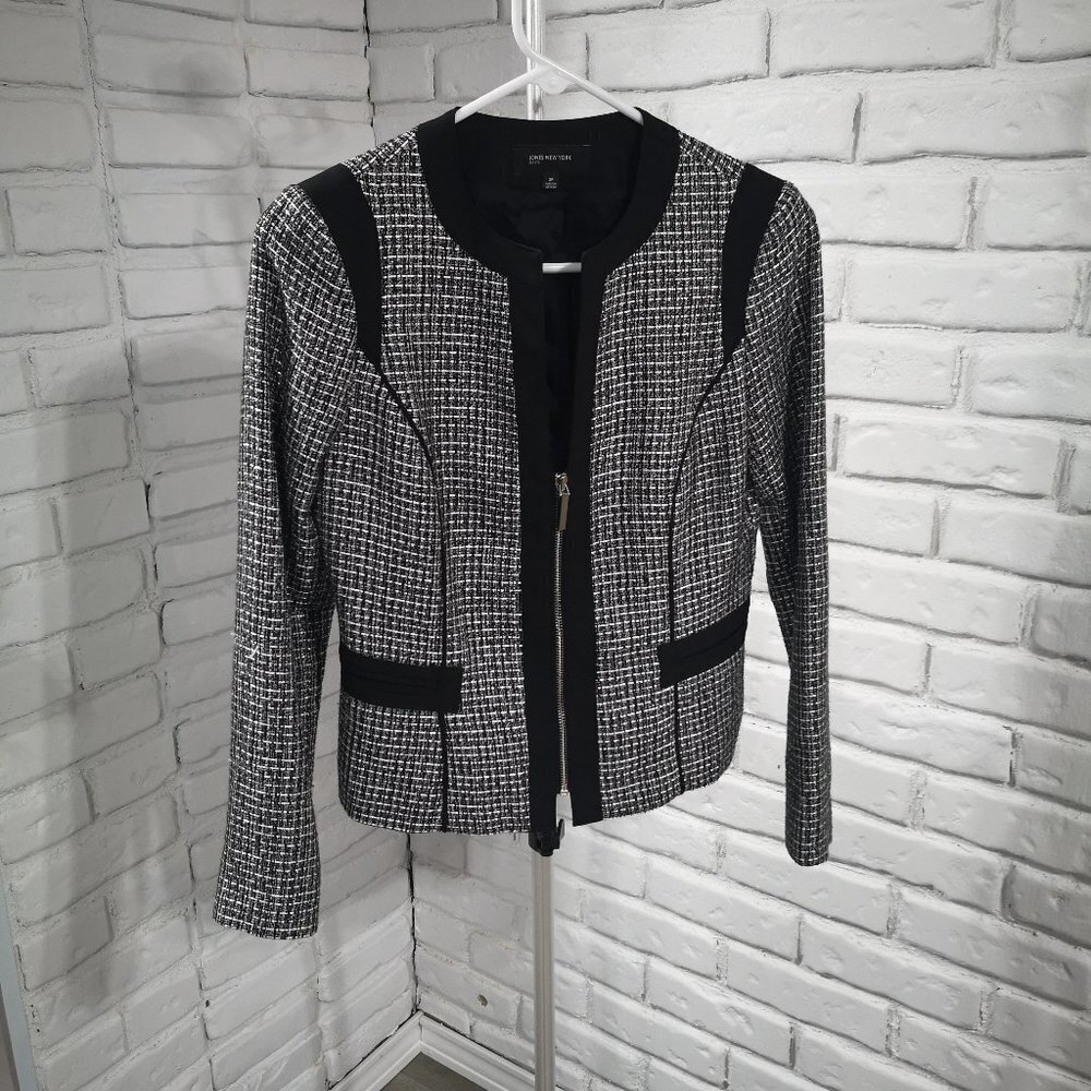 Jones New York Petite Black & White Blazer / Jacket